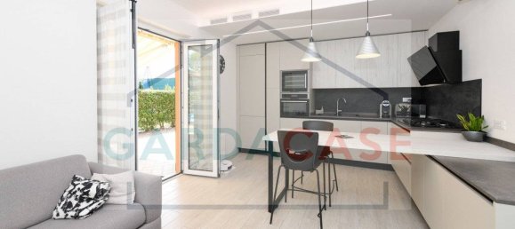 Apartamento de 1 dormitorio en Sirmione, Italy No. 291563 10