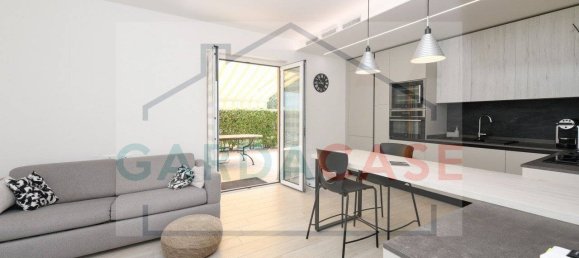 Apartamento de 1 dormitorio en Sirmione, Italy No. 291563 11