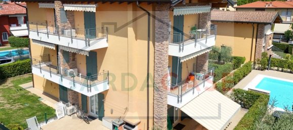 Apartamento de 1 dormitorio en Sirmione, Italy No. 291563 3
