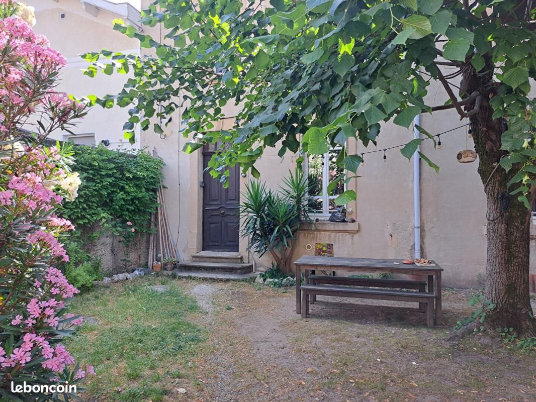 Дом с 4 спальнями в Бур-ле-Валанс, Франция № 286998