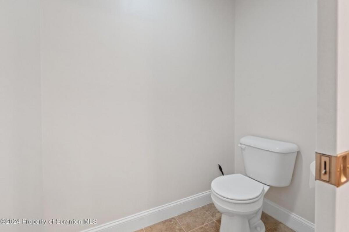 2 bedrooms House in Duryea, USA No. 395684