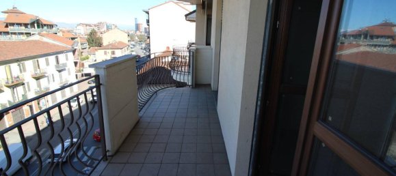 3 rooms Apartment in Moncalieri, Italy No. 41231 18