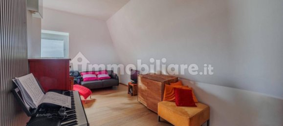 Ático de 2 dormitorios en Livorno, Italy No. 45549 6