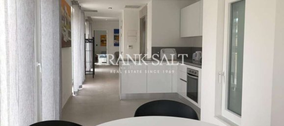 1 غرف نوم بانتهاوس في Sliema, Malta رقم 3973 4