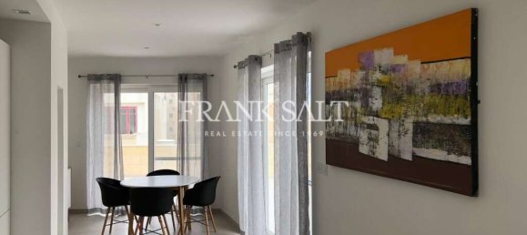 1 غرف نوم بانتهاوس في Sliema, Malta رقم 3973 3