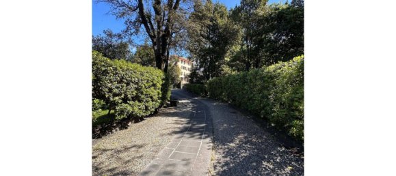 2 bedrooms Apartment in Genoa, Italy No. 381113 4