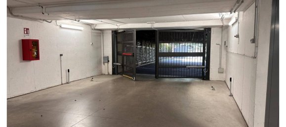 2 bedrooms Apartment in Genoa, Italy No. 381113 42