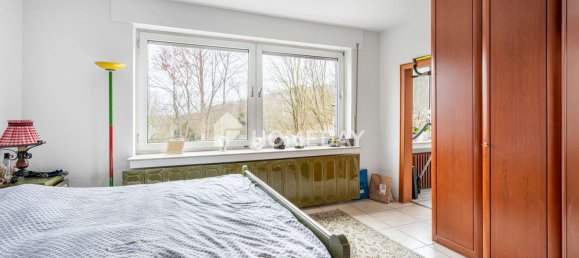 10 chambres Bâtiment à Grevenbroich, Germany No. 9034 39