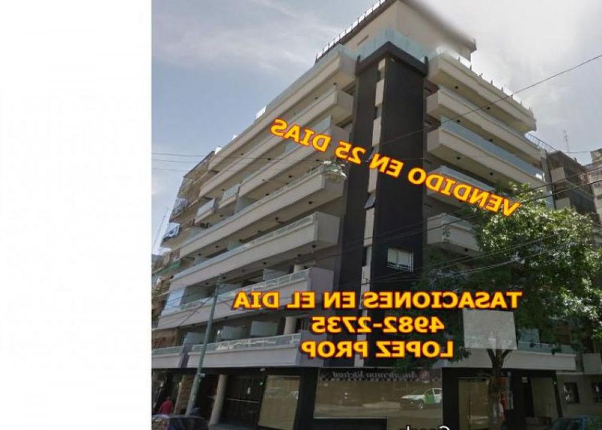 Studio in Buenos Aires, Argentina No. 64815