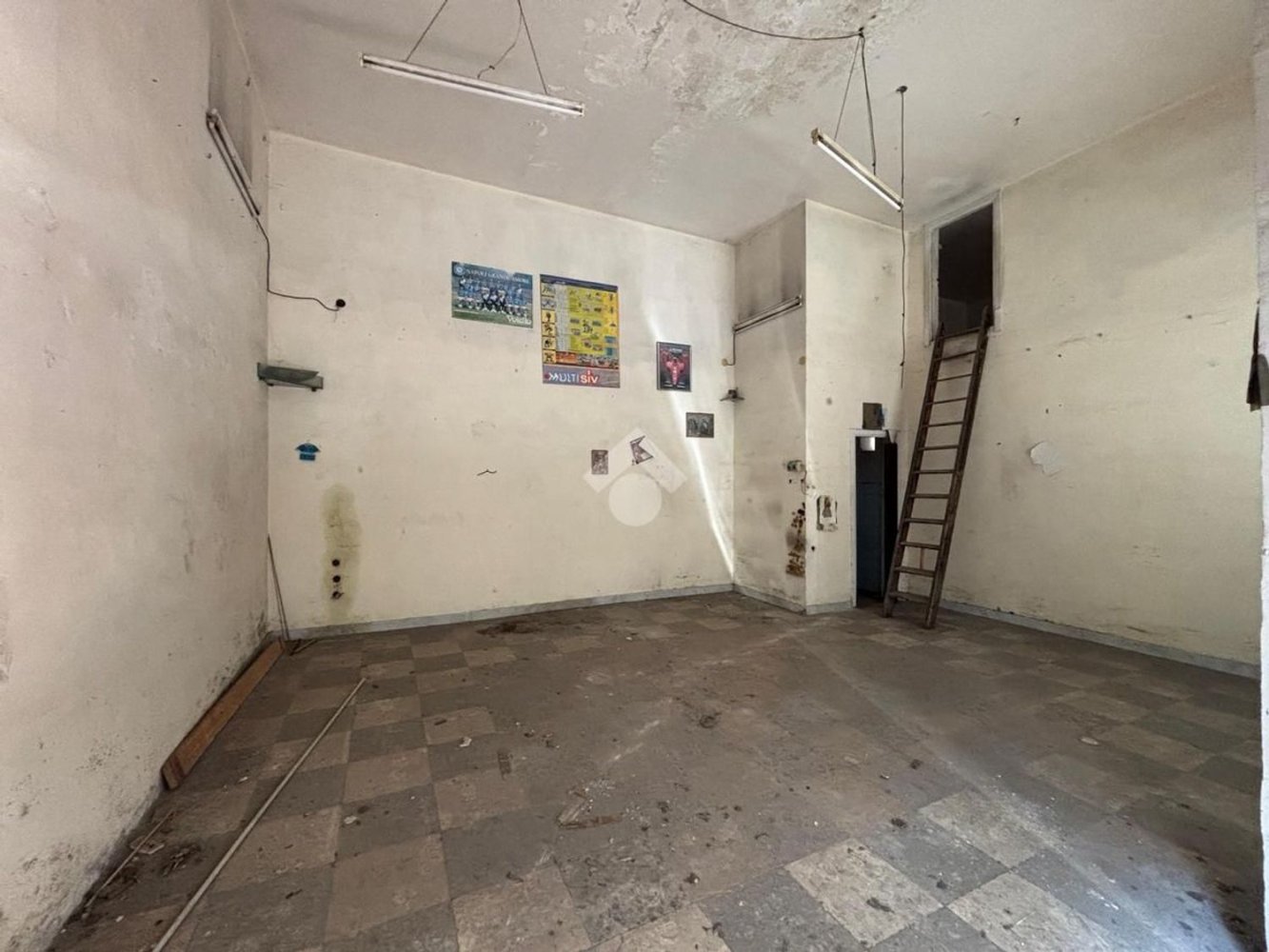 40m² Commercial property in Marano di Napoli, Italy No. 309748