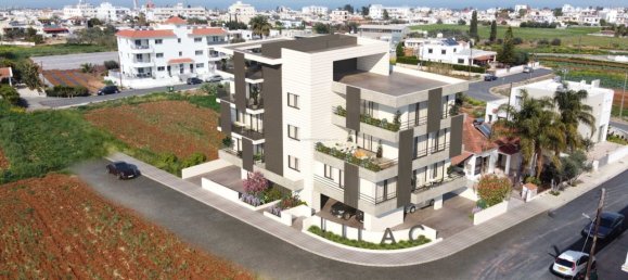 2 bedrooms House in Deryneia, Cyprus No. 23937 13