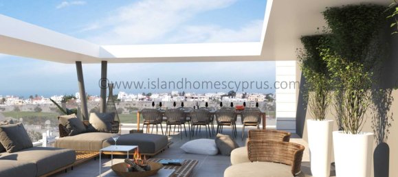 2 bedrooms House in Deryneia, Cyprus No. 23937 6