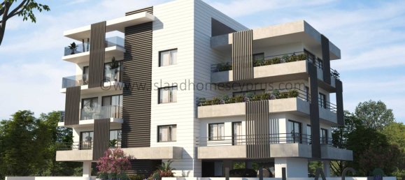 2 bedrooms House in Deryneia, Cyprus No. 23937 7