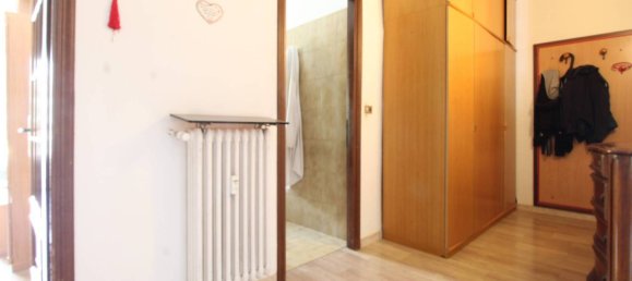 1 bedroom Apartment in Turin, Italy No. 258856 11