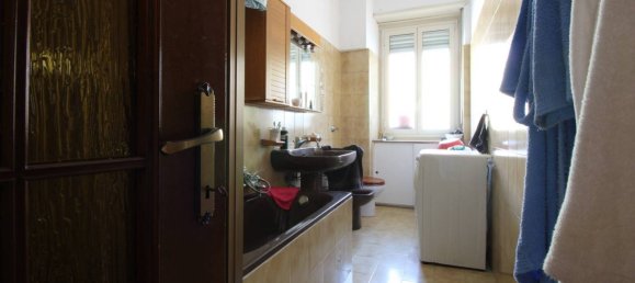 1 bedroom Apartment in Turin, Italy No. 258856 32