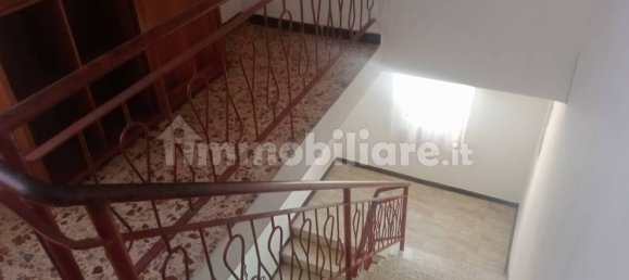 2 bedrooms Villa in Codigoro, Italy No. 211083 4