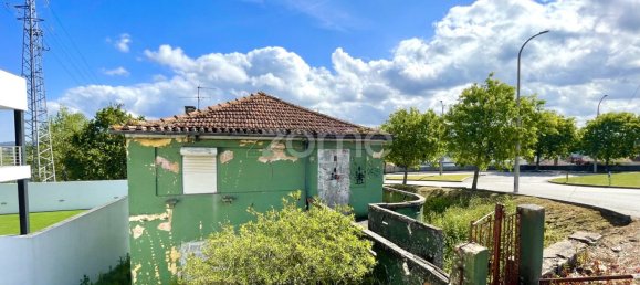 Terreno en Sao Joao da Madeira, Portugal 1000 m² No. 78857 5