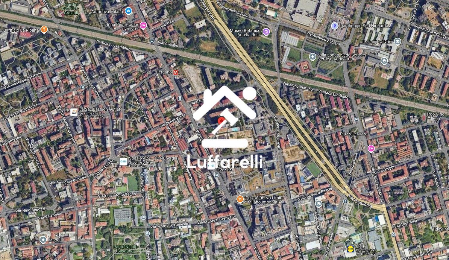 14m² Garage in Milan, Italy No. 240411