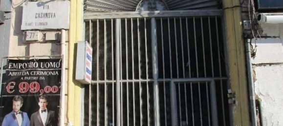 3 rooms Apartment in Naples, Italy No. 9948 5