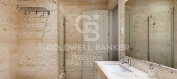 3 bedrooms Apartment in Eixample, Spain No. 24808 19