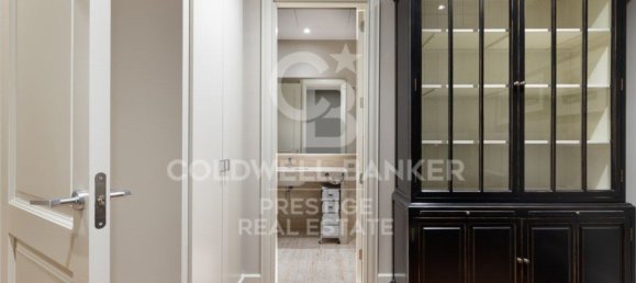 3 bedrooms Apartment in Eixample, Spain No. 24808 17