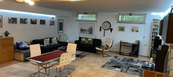 3 bedrooms House in Rome, Italy No. 348499 11