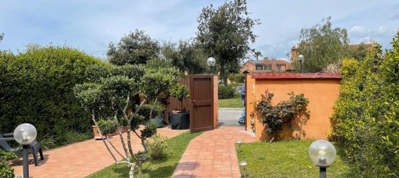 3 bedrooms House in Rome, Italy No. 348499 3