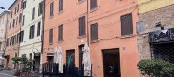 2 rooms Apartment in Ferrara, Italy No. 19582 20