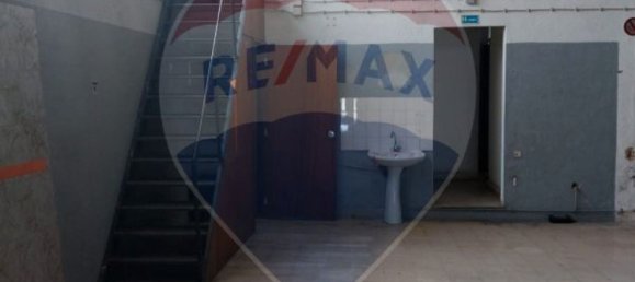 655m² Warehouse in Odivelas, Portugal No. 80982 5