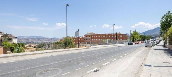 350m² Land in La Zubia, Spain No. 180124 2
