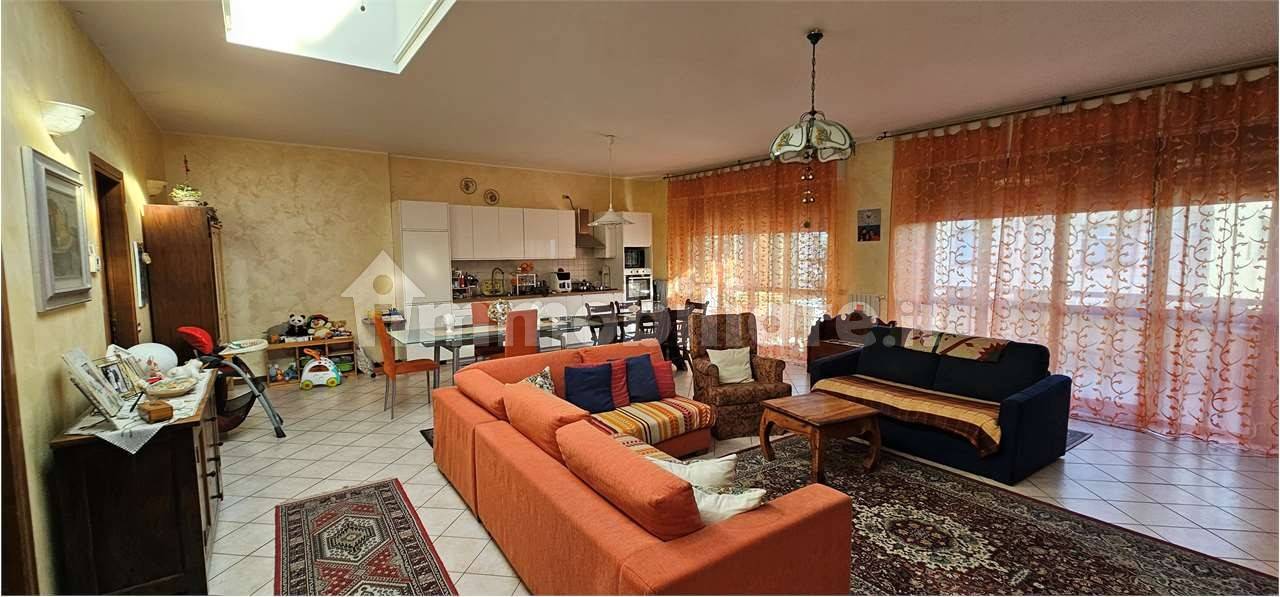 4-Zimmer Wohnung in Cernusco sul Naviglio, Italy, Nr. 130626