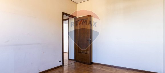4 Schlafzimmer Haus in Besana in Brianza, Italy, Nr. 327950 38
