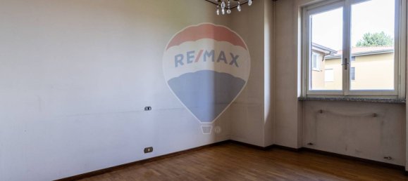 4 Schlafzimmer Haus in Besana in Brianza, Italy, Nr. 327950 35