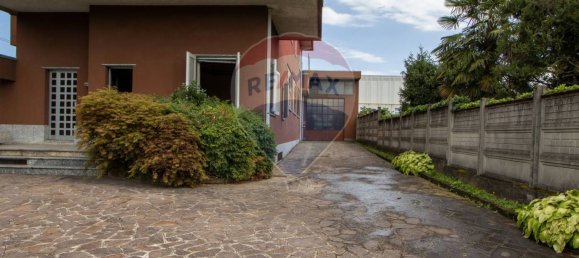 4 Schlafzimmer Haus in Besana in Brianza, Italy, Nr. 327950 6