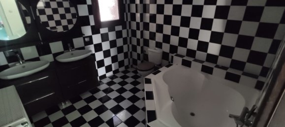 250m² Property in Katerini, Greece No. 3375 13