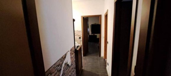 Apartamento de 4 divisões em Busto Arsizio, Italy N.º 272848 15