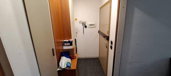 Apartamento de 4 divisões em Busto Arsizio, Italy N.º 272848 23
