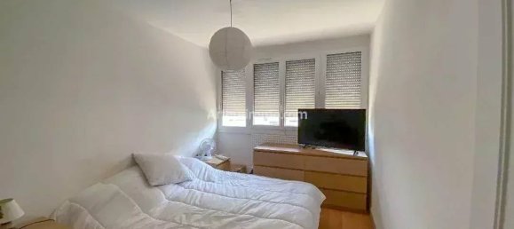 2 bedrooms Apartment in Echirolles, France No. 362302 6