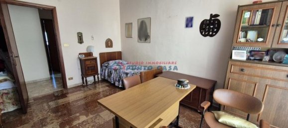 Apartamento de 4 habitaciónes en Erice, Italy No. 67214 14