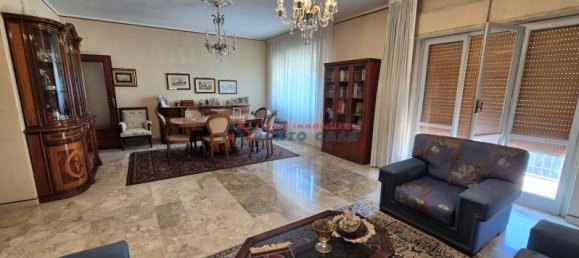 Apartamento de 4 habitaciónes en Erice, Italy No. 67214 3