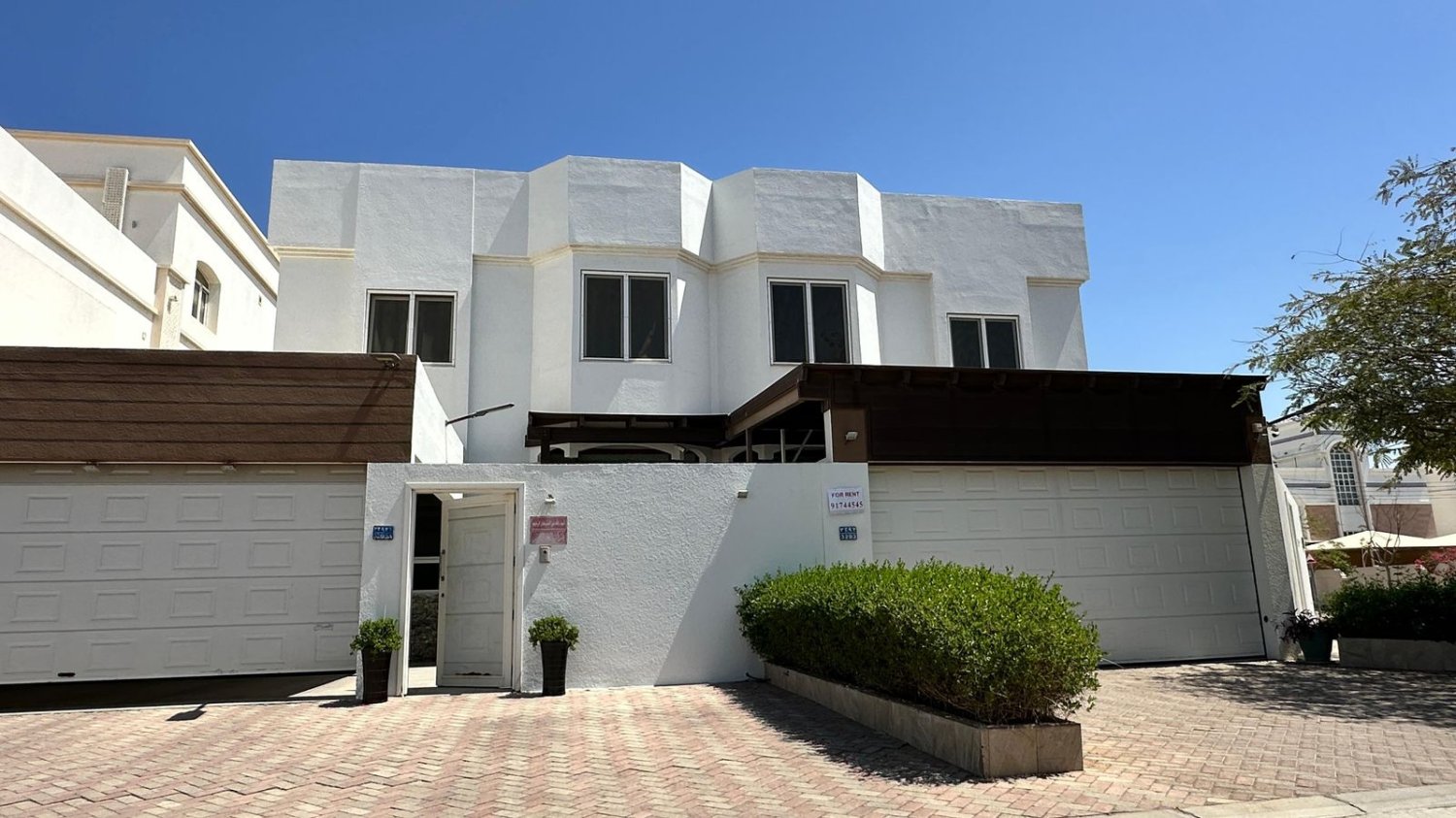 Недвижимость с 4 спальнями в Маскат, Оман № 1657