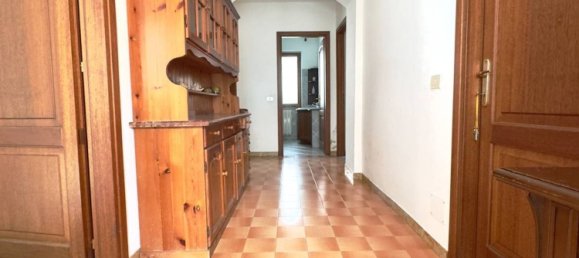 Villa de 5 habitaciónes en Olbia, Italy No. 202100 11