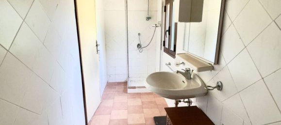 Villa de 5 habitaciónes en Olbia, Italy No. 202100 24