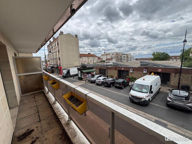 2غرفة شقة في Neuilly-Plaisance, France رقم 314510