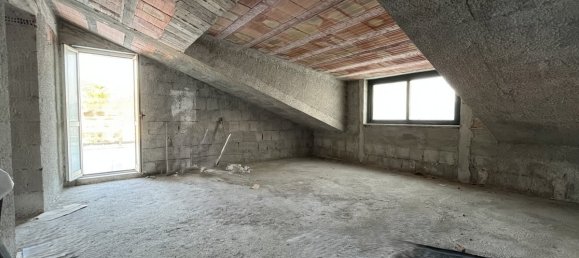 3 bedrooms Penthouse in Belmonte Calabro, Italy No. 109886 8