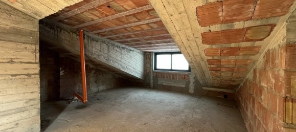 3 bedrooms Penthouse in Belmonte Calabro, Italy No. 109886 5