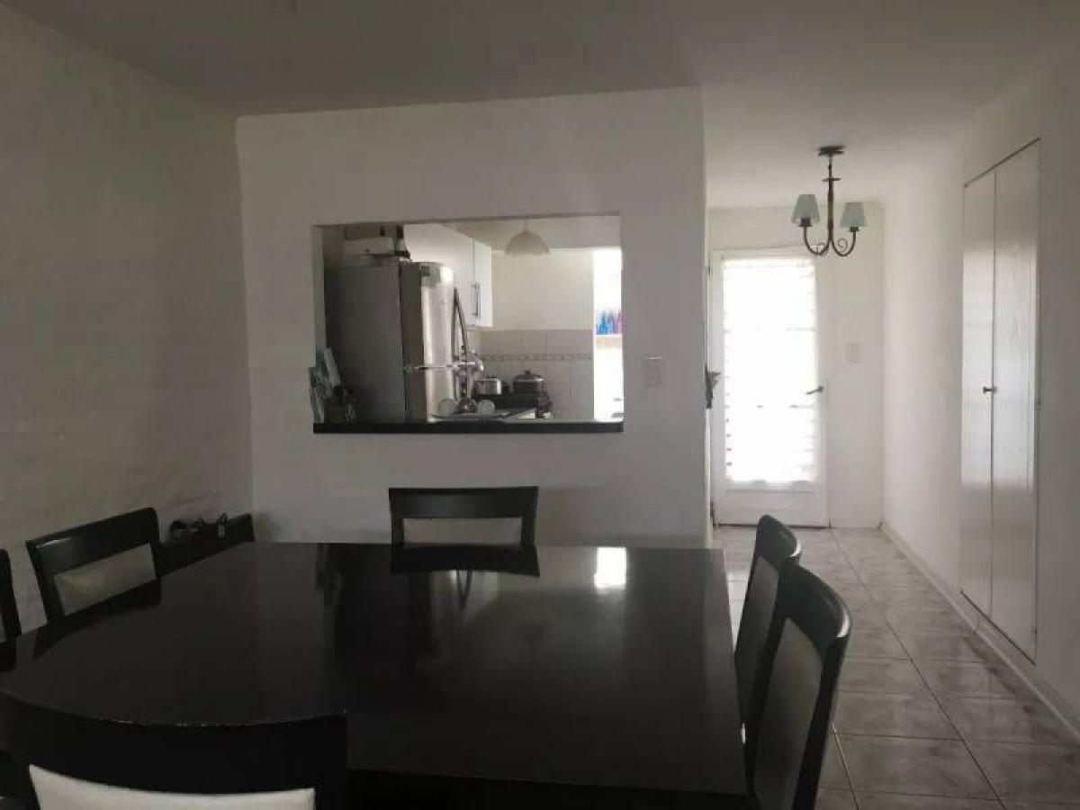 3 bedrooms Apartment in Tigre, Argentina No. 52016