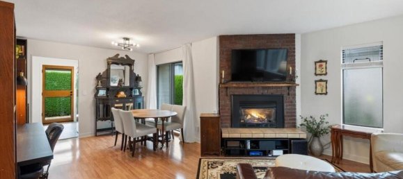 2 bedrooms House in British Columbia, Canada No. 1304 5