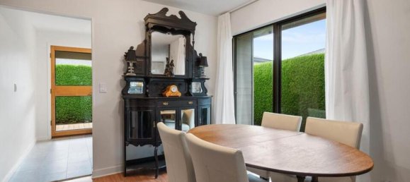 2 bedrooms House in British Columbia, Canada No. 1304 9