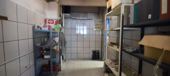 140m² Commercial property in Pescara, Italy No. 294499 27